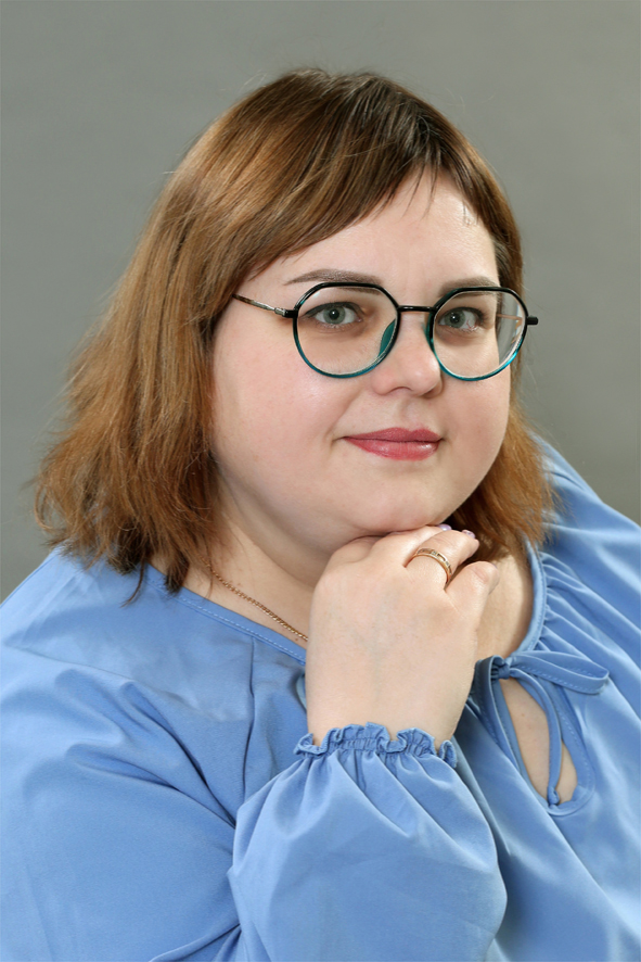 Закаляева Валентина Петровна.