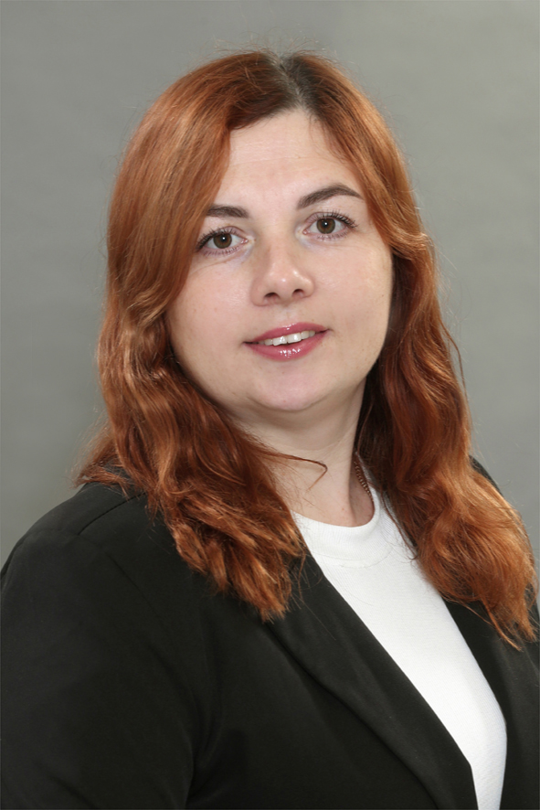 Владимирова Елена Михайловна.
